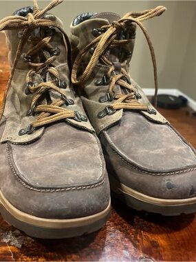 Chaco Teton Men's Boots Size 12- Otter - Waterproof Leather J105249